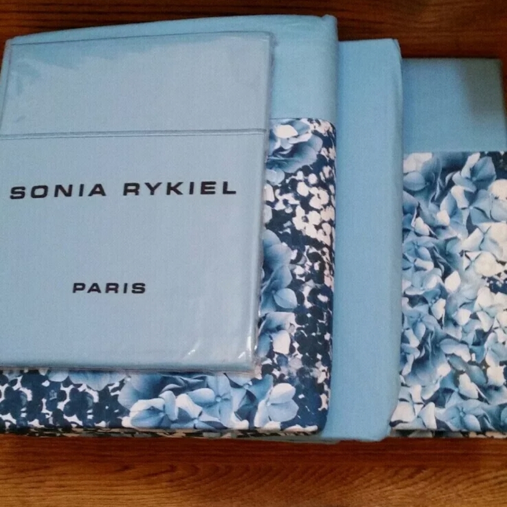 Sonia Rykiel Rue De Fleurus king duvet cover set & sheets (7 piece set ) blue